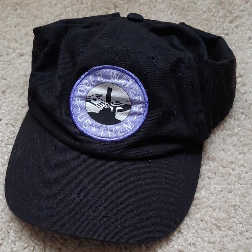 Rodger Waters Cap Us Them